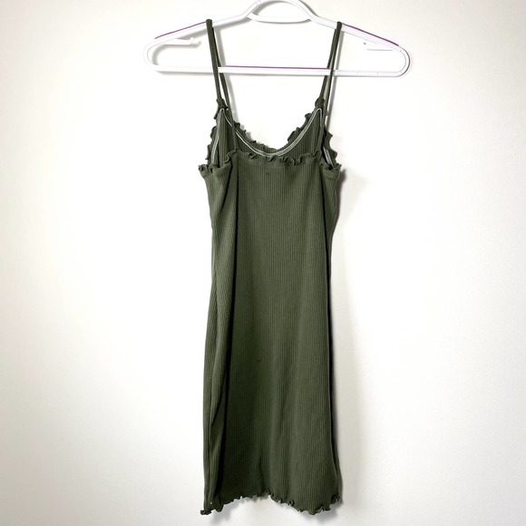 Green Strap Dress made from recycled materials - Picture 2 of 7